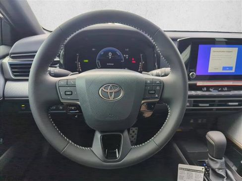 New 2026 Toyota Camry SE w/ Convenience Package FWD image 12