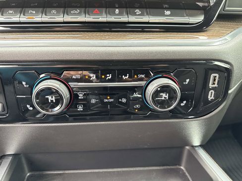 Used 2024 Chevrolet Silverado 1500 LT Trail Boss w/ LT Trail Boss Premium Package image 28