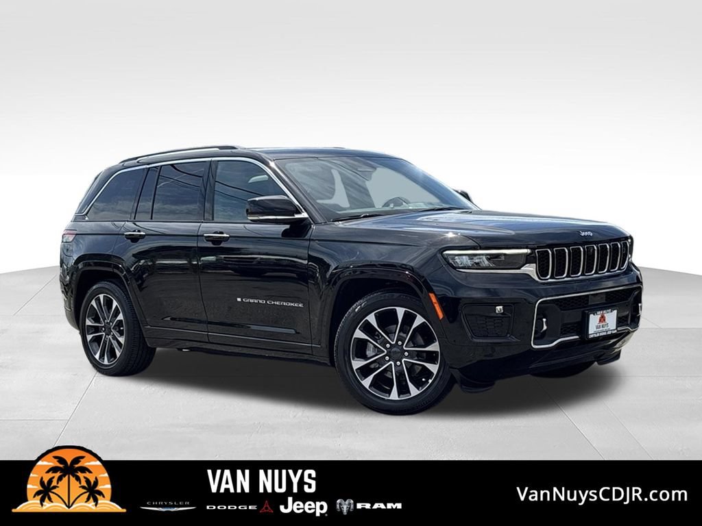 Used 2023 Jeep Grand Cherokee Overland w/ Adv Protech Group III AWD/4WD image 1