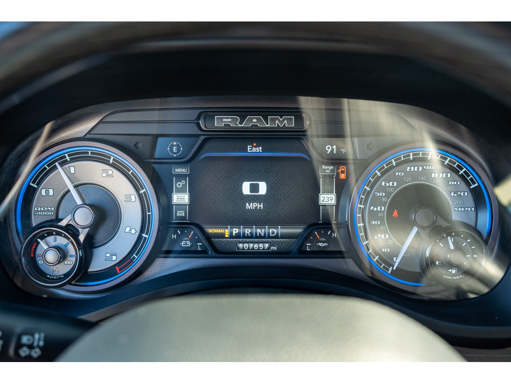Used 2022 RAM 1500 Limited w/ Off Road Group AWD/4WD image 22