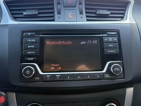 Used 2015 Nissan Sentra SV w/ Style Package image 18