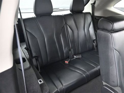 Used 2022 Acura MDX SH-AWD w/ Technology Package image 17