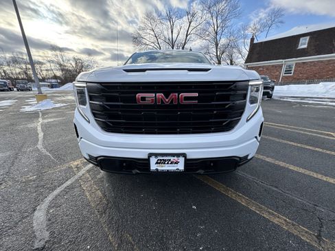 Used 2023 GMC Sierra 1500 Pro w/ Graphite Edition image 32