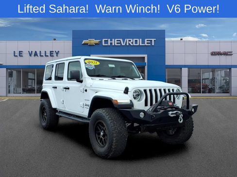 Used 2021 Jeep Wrangler Unlimited Sahara w/ LED Lighting Group AWD/4WD image 1