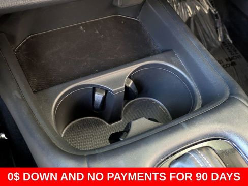 Used 2025 Honda HR-V LX image 19