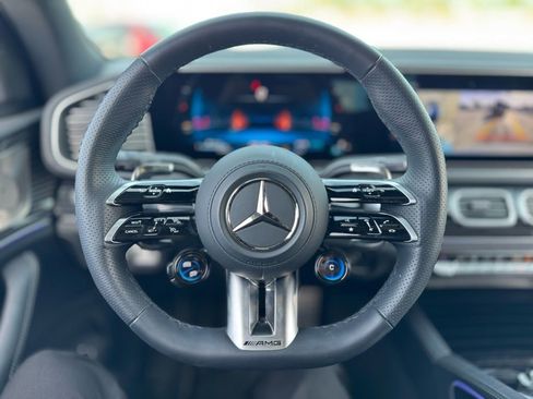 Used 2025 Mercedes-Benz GLE 53 AMG 4MATIC image 5