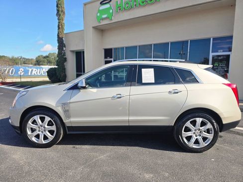 Used 2016 Cadillac SRX Performance w/ Driver Awareness Package image 2