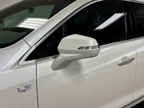 New 2026 Cadillac XT5 Luxury w/ LPO, Floor Liner Package image 11