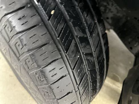 Used 2018 Toyota 4Runner TRD Off-Road AWD/4WD image 30