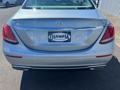Used 2017 Mercedes-Benz E 300 4MATIC image 14