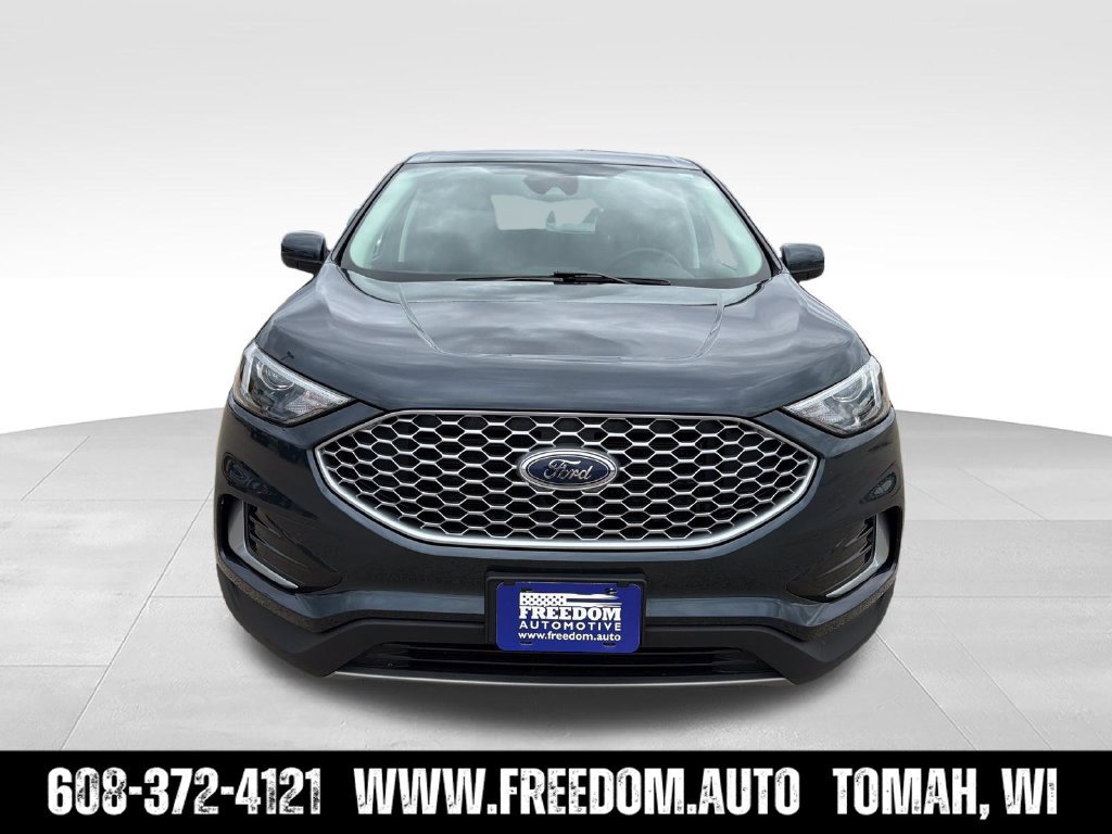 Used 2024 Ford Edge SEL AWD/4WD image 12
