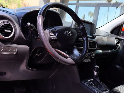 Used 2019 Hyundai Kona SEL w/ Cargo Package FWD image 39