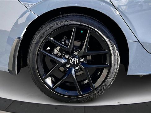 Used 2023 Honda Civic Sport image 33