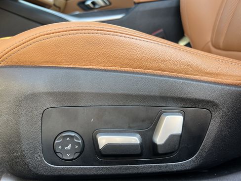 Certified 2023 BMW 330i Sedan w/ Premium Package image 38