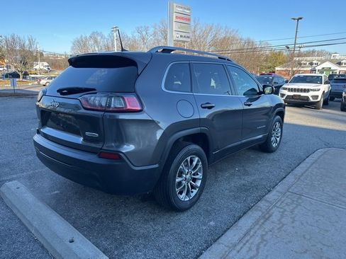 Used 2019 Jeep Cherokee Latitude Plus image 4
