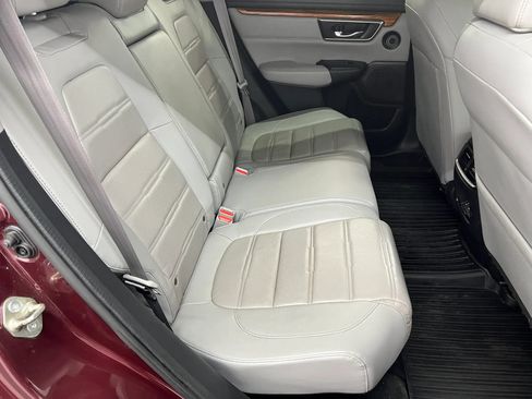 Used 2019 Honda CR-V Touring image 12
