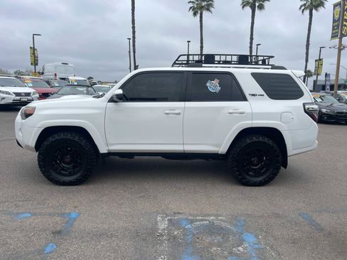 Used 2016 Toyota 4Runner TRD Pro image 6