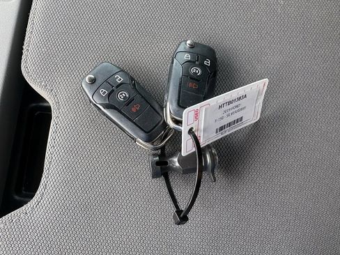 Used 2019 Ford F150 XLT w/ Equipment Group 302A Luxury RWD image 36