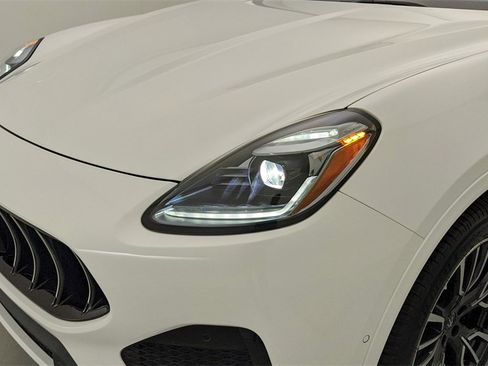 Used 2024 Maserati Grecale GT image 55