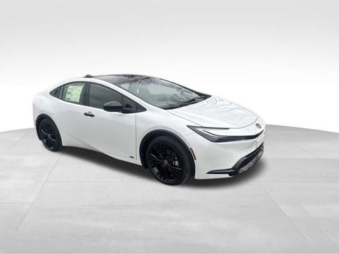 New 2026 Toyota Prius AWD image 8