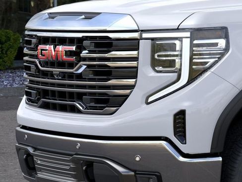 New 2026 GMC Sierra 1500 SLT w/ SLT Premium Plus Package AWD/4WD image 13