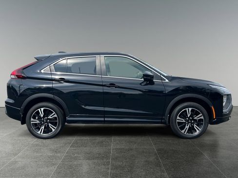 Used 2023 Mitsubishi Eclipse Cross SEL image 8