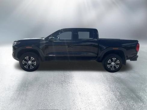 Used 2023 GMC Canyon AT4 AWD/4WD image 3