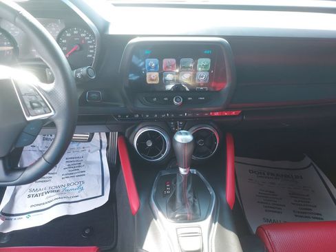 Used 2017 Chevrolet Camaro SS RWD image 20