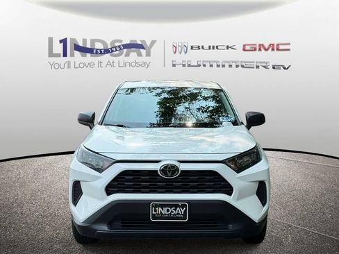 Used 2022 Toyota RAV4 LE AWD/4WD image 7