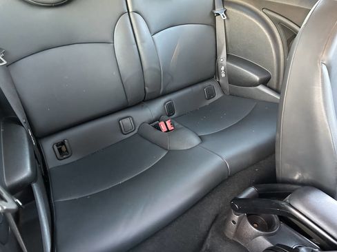 Used 2011 MINI Cooper Hardtop FWD image 23