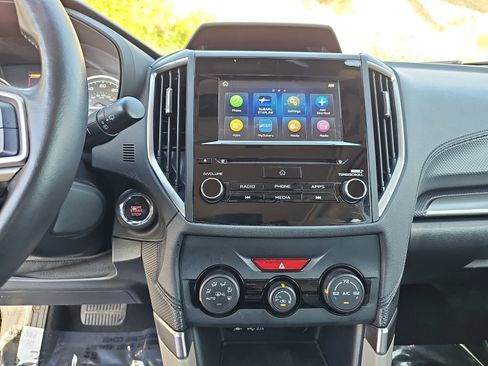 Certified 2023 Subaru Forester Premium AWD/4WD image 19