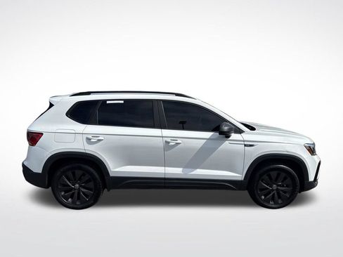 Used 2022 Volkswagen Taos S AWD/4WD image 8