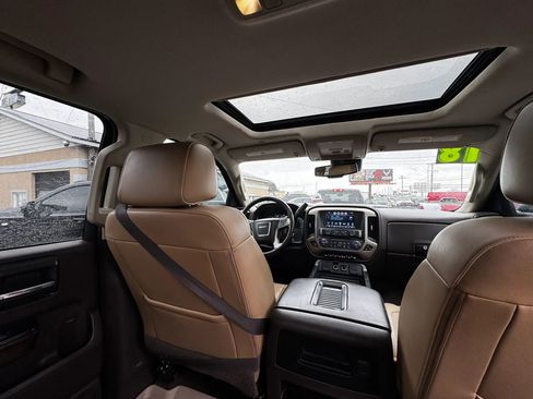 Used 2018 GMC Sierra 3500 Denali w/ Duramax Plus Package image 16