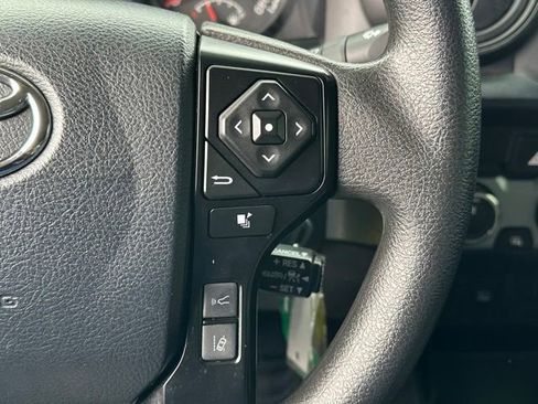 Used 2023 Toyota Tacoma SR AWD/4WD image 39