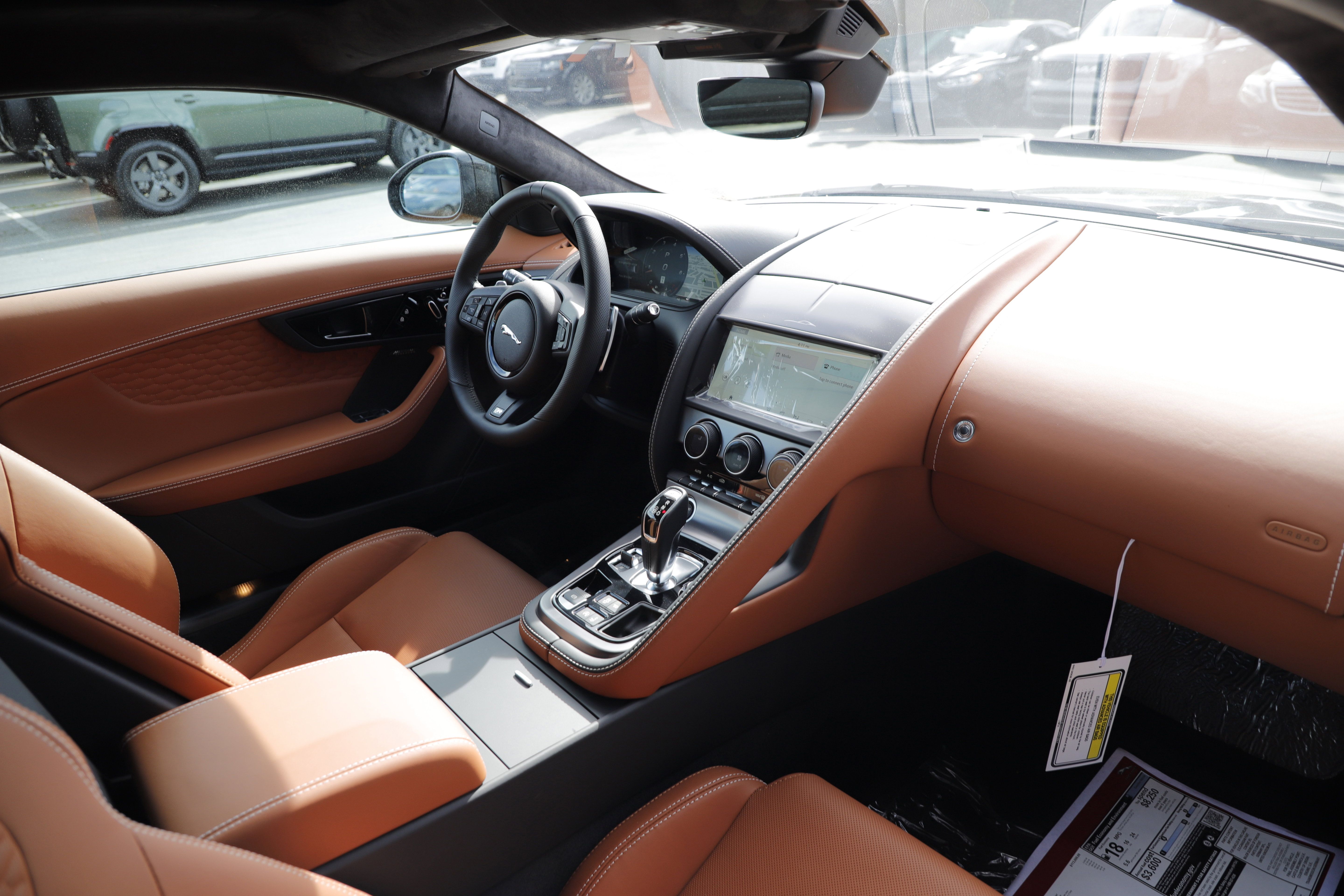 New 2024 Jaguar F-TYPE R AWD/4WD image 10