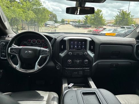 Used 2020 Chevrolet Silverado 1500 LT Trail Boss AWD/4WD image 29