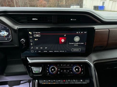 Used 2023 GMC Sierra 1500 Denali Ultimate image 21