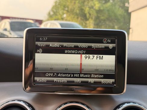 Used 2015 Mercedes-Benz GLA 250 4MATIC image 20