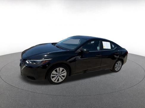 Used 2025 Nissan Sentra S FWD image 7