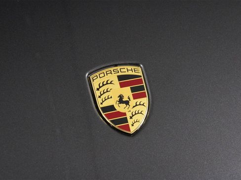 Certified 2025 Porsche Macan image 29