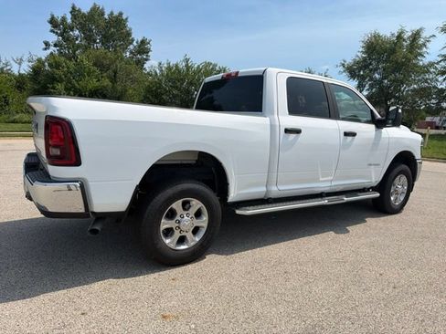 Used 2026 RAM 2500 Big Horn AWD/4WD image 4