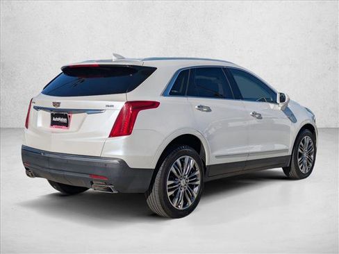 Used 2018 Cadillac XT5 Premium Luxury image 5