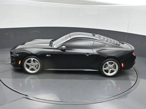 Used 2024 Ford Mustang GT Premium RWD image 46