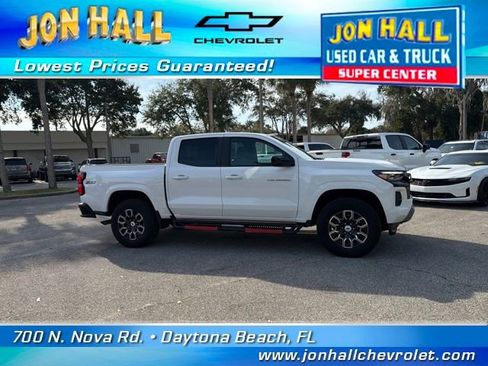 Used 2024 Chevrolet Colorado Z71 w/ Z71 Convenience Package 2 image 15