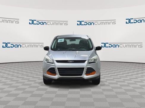 Used 2016 Ford Escape S FWD image 3