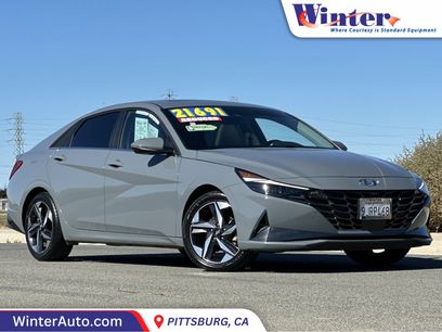 Used 2023 Hyundai Elantra Limited