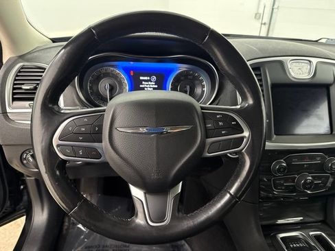 Used 2020 Chrysler 300 Touring w/ Sport Appearance Package RWD image 26