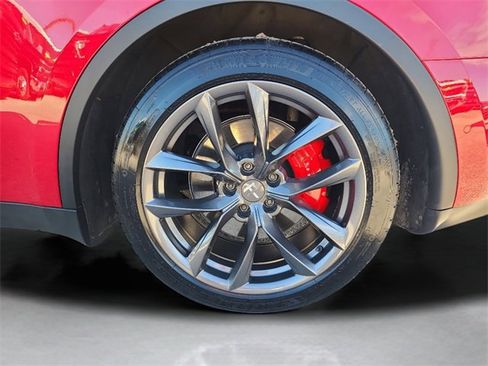 Used 2022 Tesla Model Y Performance image 14