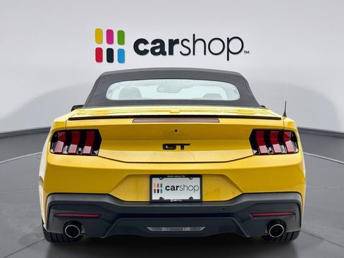 Used 2024 Ford Mustang GT Premium image 4
