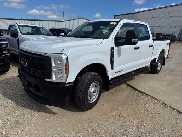 Used 2025 Ford F250 XL w/ FX4 Off-Road Package AWD/4WD image 1